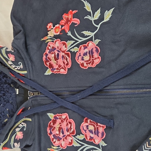 AK Floral Embroidered Hoodie 2XL NEW Navy BLUE - Picture 5 of 11
